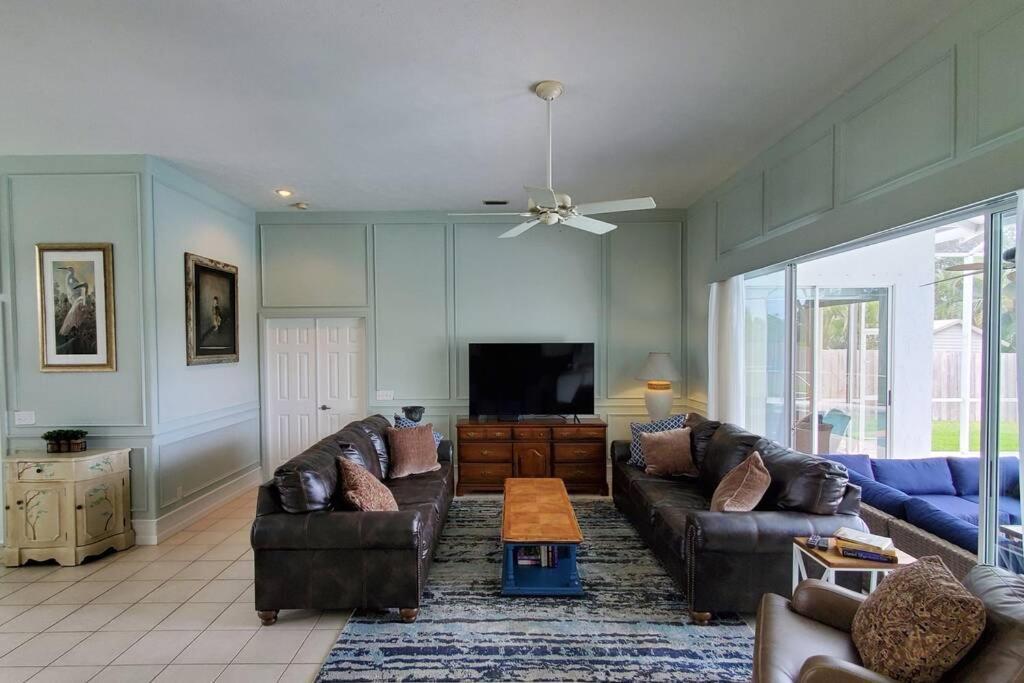 Our Beautiful Florida Vacation Home With Heated Pool Port St. Lucie Exterior photo