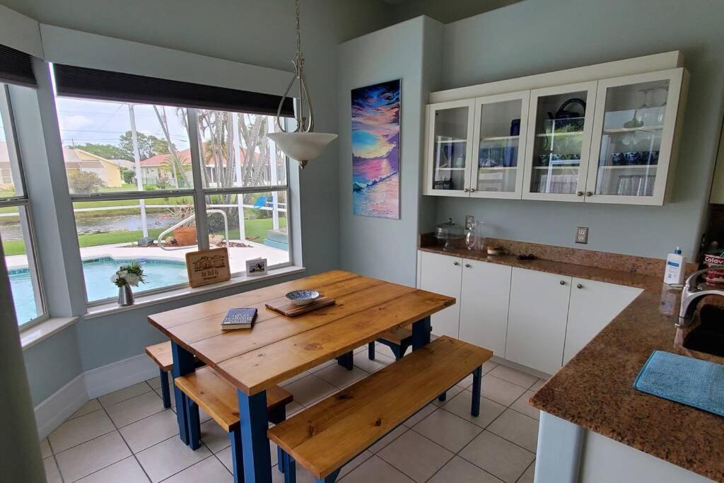 Our Beautiful Florida Vacation Home With Heated Pool Port St. Lucie Exterior photo