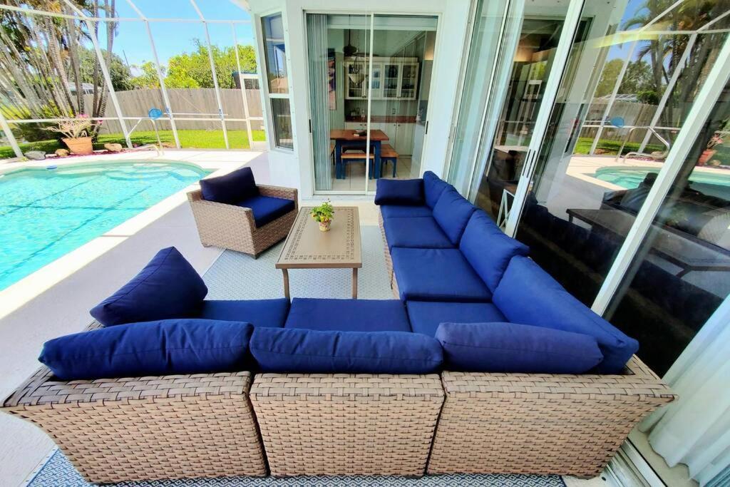 Our Beautiful Florida Vacation Home With Heated Pool Port St. Lucie Exterior photo